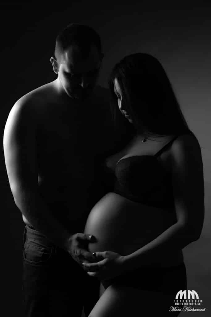 tehulky tehotenske fotky tehotenské akty Tehotenské fotografie fotenie doma fotoštúdio
