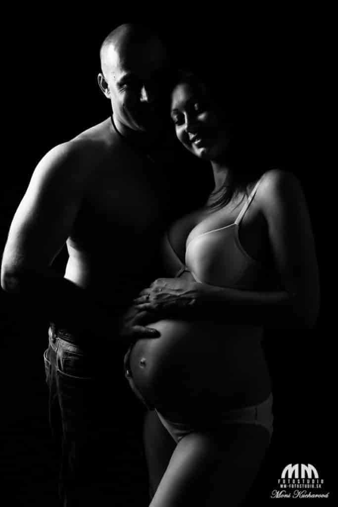Tehotenské fotografie fotenie bruska fotenie tehuliek tehulky umelecké tehotenské akty profesionálne fotenie Bratislava
